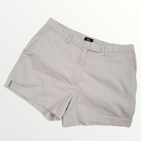 Mossimo Tan Stretch Mom Walking Shorts Size 14 - Picture 1 of 3